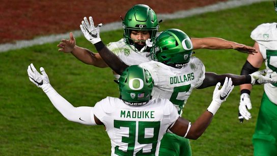 Oregon stymies No. 13 USC's rally to win Pac-12 (College Football)