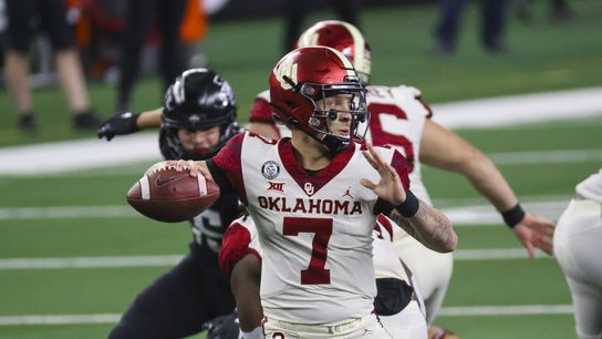 Passers in spotlight as OU, UF collide in Cotton Bowl (College Football)