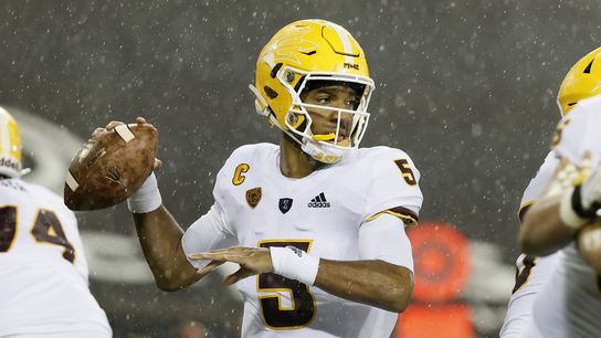 Arizona St. clips Oregon St. behind Daniels’ 3 TDs (College Football)