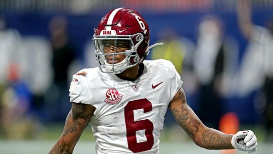 Alabama’s Smith becomes first WR to win AP player of the year (College Football)