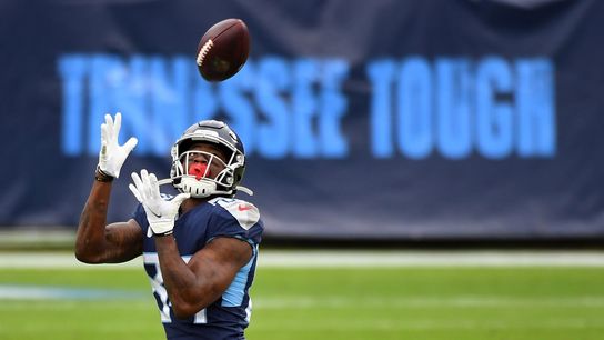 Reports: Jets sign WR Corey Davis to 3-year deal (NFL)