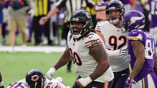 Dolphins sign veteran DT John Jenkins (NFL)