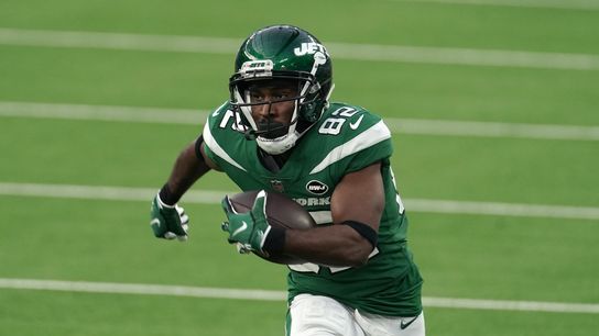 Jets' Jamison Crowder missing workouts amid contract talks (NFL)