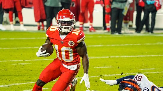 Chiefs WR Hill (hamstring) misses practice (NFL)