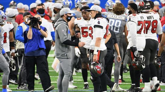 Late-arriving Matt Stafford, L.A. visit Tom Brady, Buccaneers (NFL)