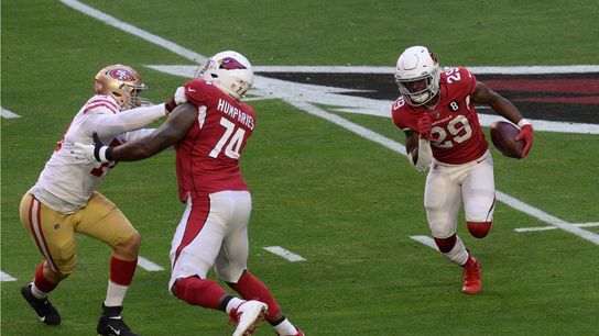 Cardinals RB Edmonds (hip) exits game vs. 49ers (NFL)