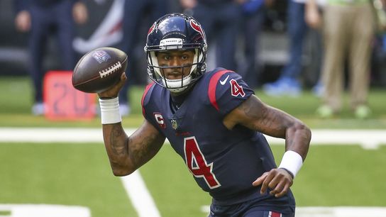Reports: Deshaun Watson requests trade from Texans (NFL)