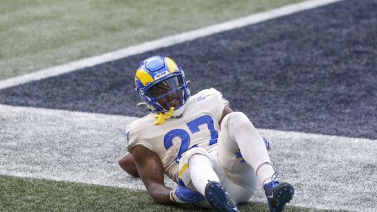 Report: Rams RB Henderson has high-ankle sprain (NFL)