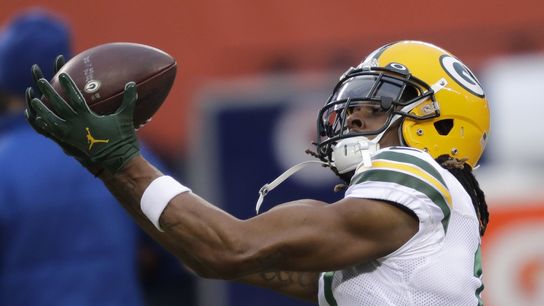 Packers WR Adams caps historic regular season vs. Bears (NFL)