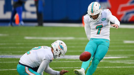 Dolphins sign K Jason Sanders through 2026 (NFL)