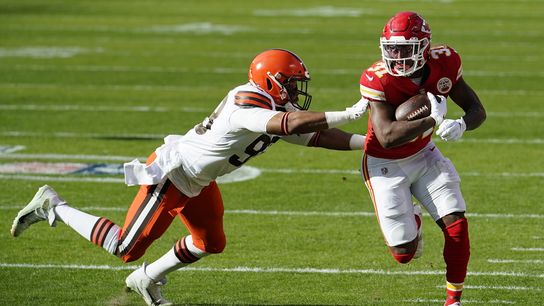 Jets place LB B.J. Goodson on reserve/retired list (NFL)