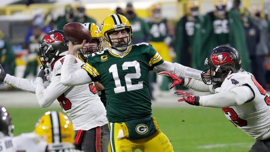 Report: Aaron Rodgers wants out of Green Bay (NFL)