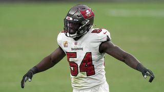Reports: Bucs re-sign LB Lavonte David for 2 years, $25M (NFL)