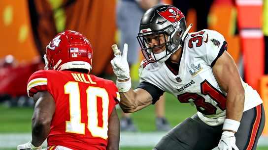 Report: Bucs' Antoine Winfield Jr. fined for SB taunting (NFL)