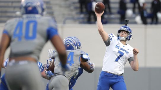 Memphis looks to settle QB question in opener vs. Nicholls (College Football)