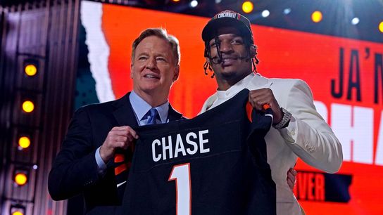 Bengals sign first-round pick Ja'Marr Chase, Joseph Ossai (NFL)