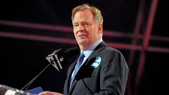 Reports: NFL loosens COVID-19 protocols for vaccinated players (NFL)
