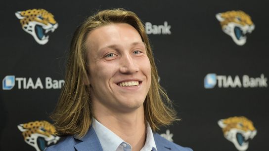 Trevor Lawrence, Micah Parsons installed as ROY favorites (NFL)