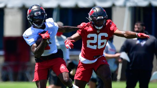 Buccaneers sign draft pick Jaelon Darden (NFL)