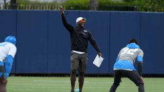 Report: Steelers assistant coach out over violation of club policy (NFL)