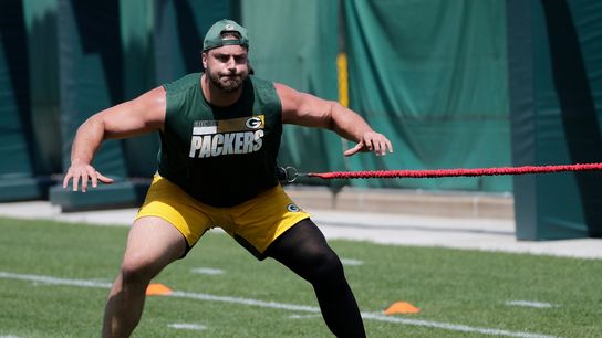 Reports: Packers LT David Bakhtiari added to PUP list (NFL)