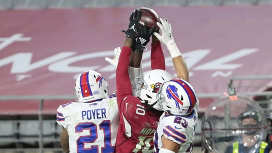 NFL, players union reach pact with NFT maker (NFL)