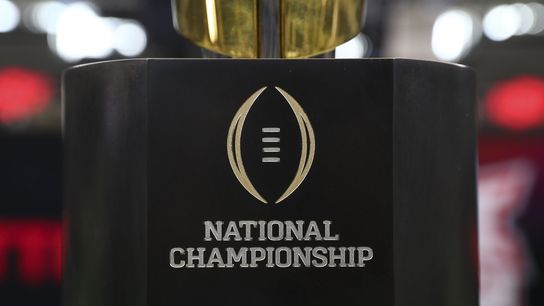 Report: Bowl execs pitching for further inclusion in College Football Playoff (College Football)