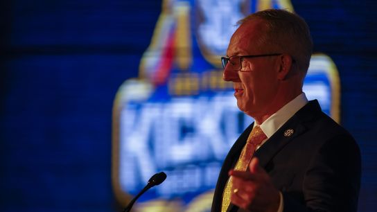 Oklahoma, Texas apply for SEC membership (College Football)