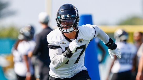 Reports: Steelers trade for Jaguars LB Joe Schobert (NFL)