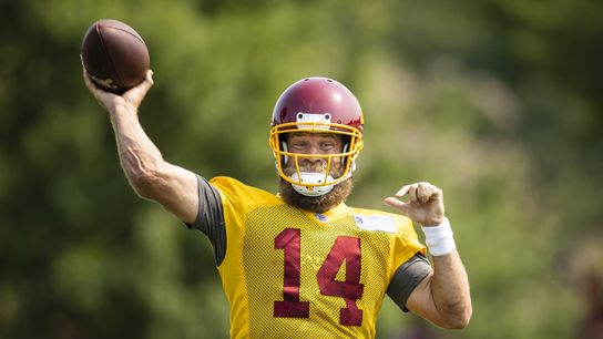 WFT QB Ryan Fitzpatrick willing to take team lead on vaccination info (NFL)