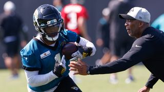 Jaguars RB Travis Etienne recovering after foot surgery (NFL)