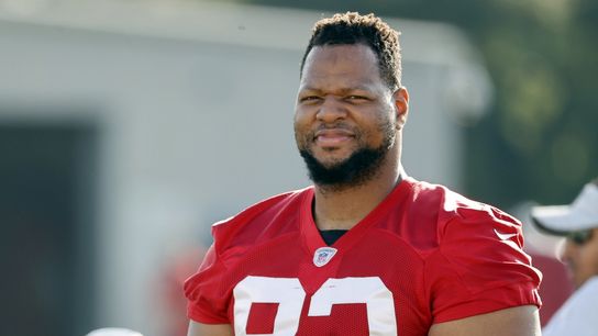 Bucs' Ndamukong Suh removed from COVID-19 list (NFL)