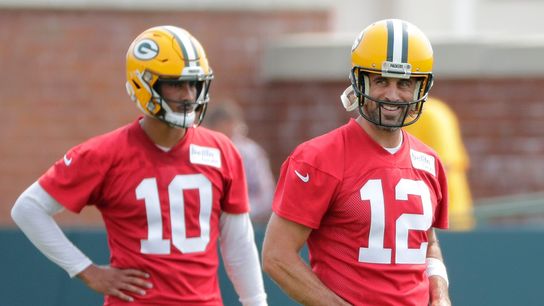 Aaron Rodgers gives way to Jordan Love in preseason (NFL)