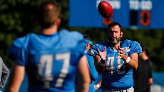 Lions HC on cutting veteran on 40th birthday: 'That sucks' (NFL)