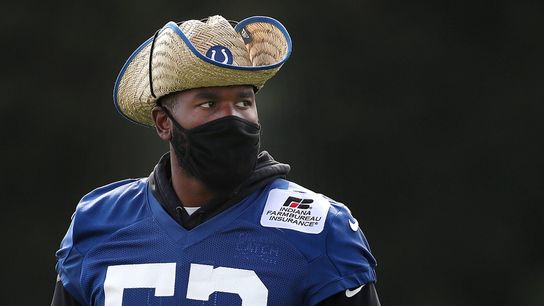 Report: Colts signing ILB Darius Leonard to $99.25M extension (NFL)