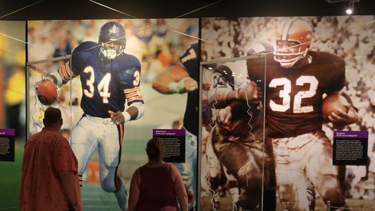 Cliff Branch, Dick Vermeil named Hall of Fame finalists (NFL)