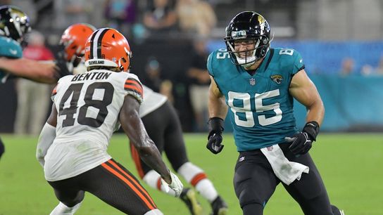 Jaguars release Tim Tebow on roster-cut day (NFL)