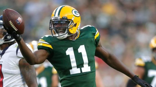 Packers place WR Devin Funchess on IR (NFL)