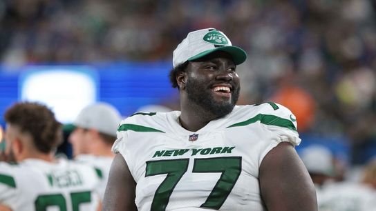 Jets activate OT Mekhi Becton, DE Carl Lawson, TE C.J. Uzomah (NFL)