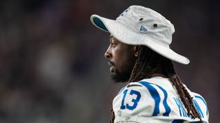 T.Y. Hilton returns to practice as Colts audition kickers (NFL)