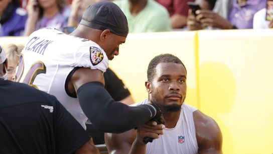 Ravens RB J.K. Dobbins carted off with knee injury (NFL)