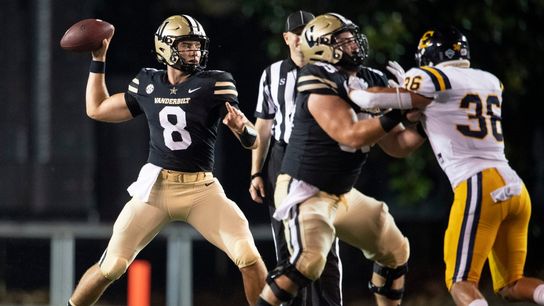 East Tennessee State rips big favorite Vanderbilt, 23-3 (College Football)