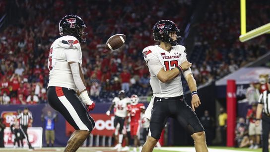 Texas Tech leans on defense in comeback win over Houston (College Football)