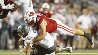 No.  18 Wisconsin has little trouble with Eastern Michigan (College Football)