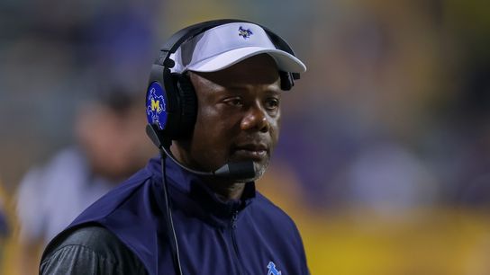 Report: McNeese coach Frank Wilson resigns (College Football)