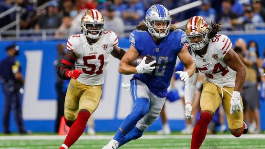 Report: Lions TE T.J. Hockenson has season-ending thumb surgery (NFL)