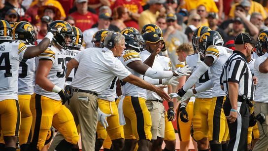 No. 5 Iowa keeping focus tight with Kent State up next (College Football)