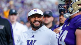 Washington looks to avoid 0-3 start against Arkansas State (College Football)