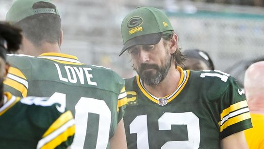 Aaron Rodgers, Packers look to get well vs. Lions (NFL)