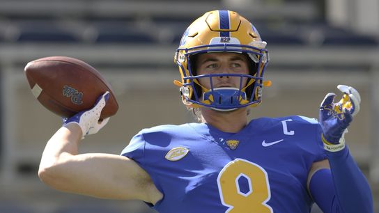 Kenny Pickett, Pitt look to right ship vs. New Hampshire (College Football)